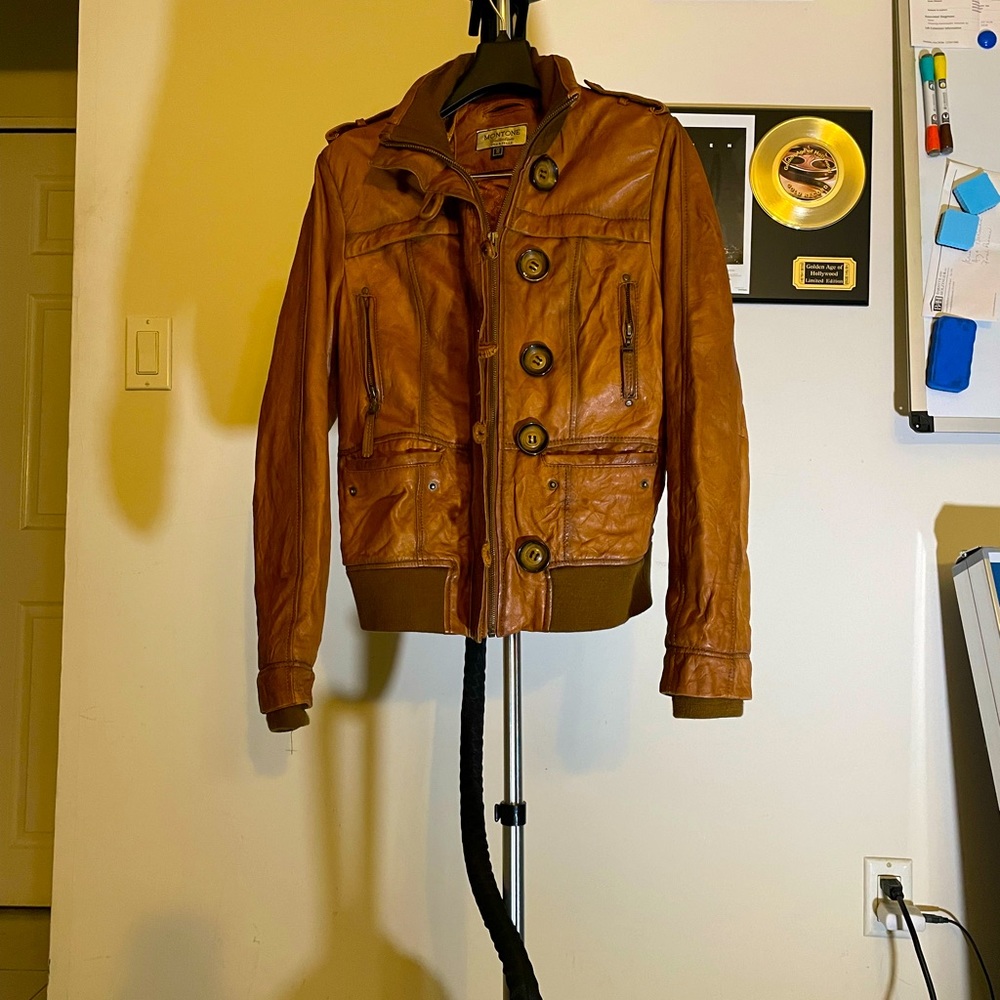 Buttery Soft Italian Leather Bomber Jacket. Comfy shiny satiny lining.